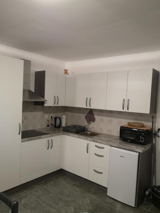 Apartma Jutersek 2+2 Libelice Buitenkant foto